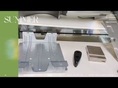 Plastikowa forma do odlewania ciśnieniowego i przykładowy wyświetlacz