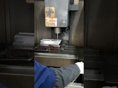 Cynkowanie ogniowe Tłoczenie części z blachy Metalowy wspornik do tłoczenia OEM ODM