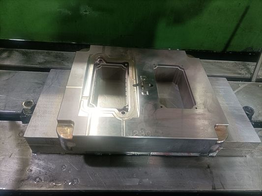 Niestandardowe formy wtryskowe z tworzyw sztucznych PA6 GF30 / ABS / PP Produkty z tworzyw sztucznych