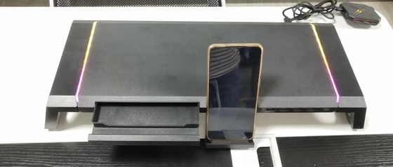 SECC Metal Monitor Stand Z USB3.0 Hub / bezprzewodowe ładowanie