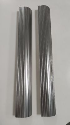 Produkcja części precyzyjnego sprzętu aluminiowego Rury / wykończenie ogrodzenia / różne ramy budowlane