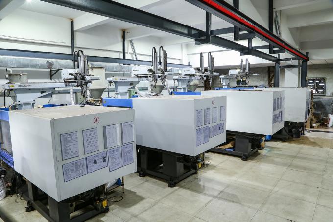 Sun On Plastic Moulding Limited Wycieczka po fabryce